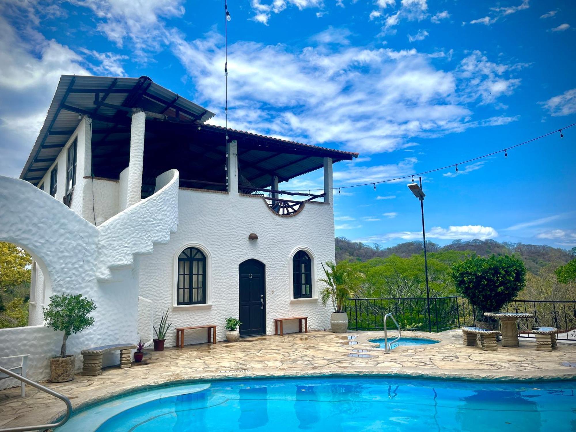 Beachside Stay At Villa Viyarte サン・フアン・デル・スル エクステリア 写真
