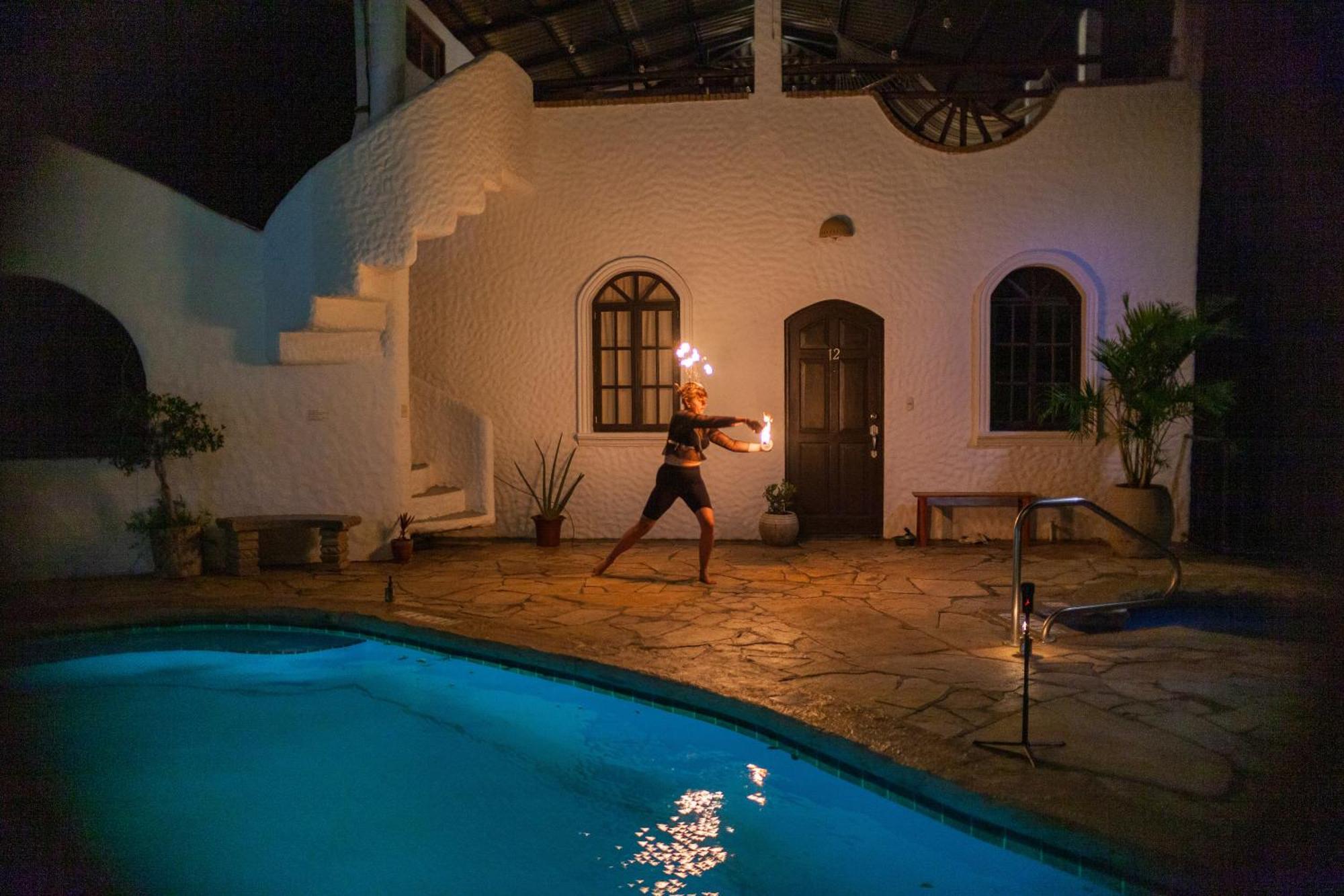 Beachside Stay At Villa Viyarte サン・フアン・デル・スル エクステリア 写真